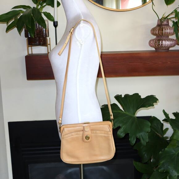 Vintage Tan FS Originals Leather Crossbody with Gold Clasp - Picture 1 of 7